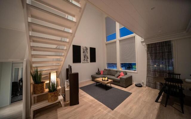 Cozy & Spacious Apartment