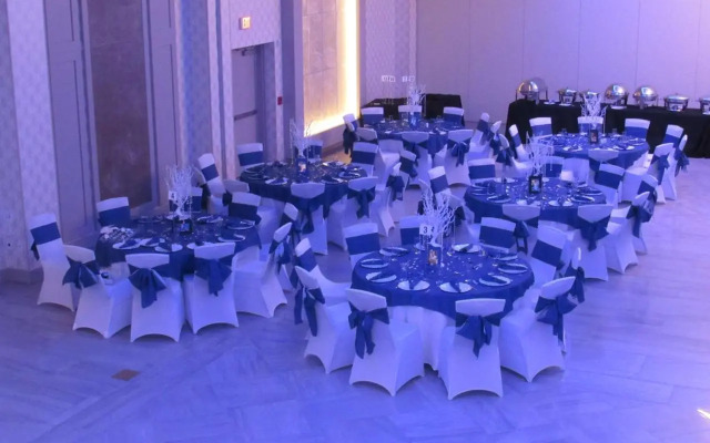 Holiday Inn Springfield