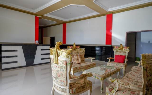 RedDoorz near Betoambari Airport Bau Bau