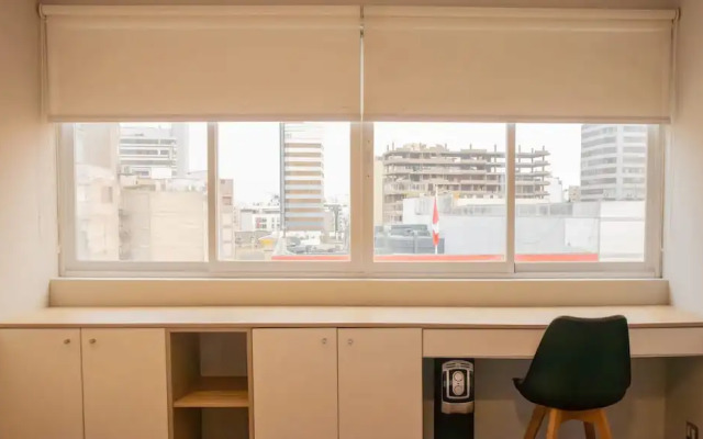 Sophisticated 1BR Stay in Prime Miraflores