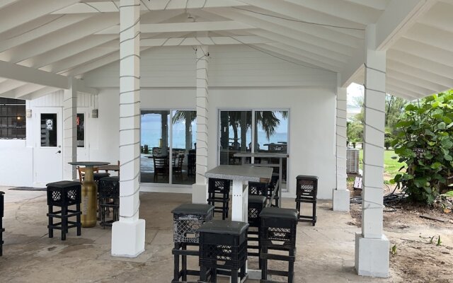 Exuma Palms