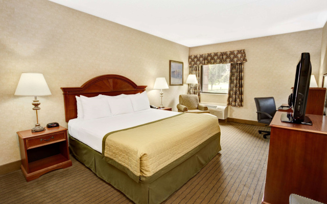 Baymont Inn And Suites Indianapolis West