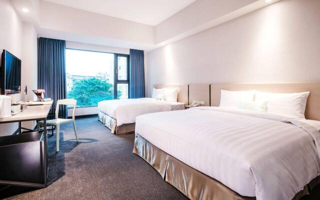 Liyaou Hotel