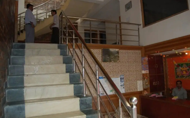 Goroomgo Lalit Homestay Almora