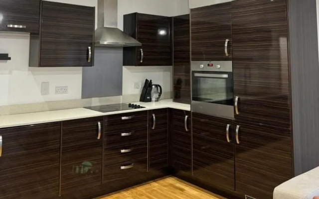 Stunning 2-bed Apartment in Dartford
