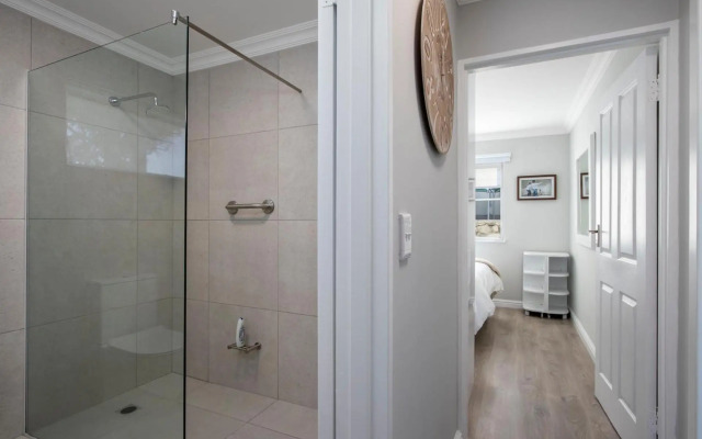 29@Whale Rock Estate