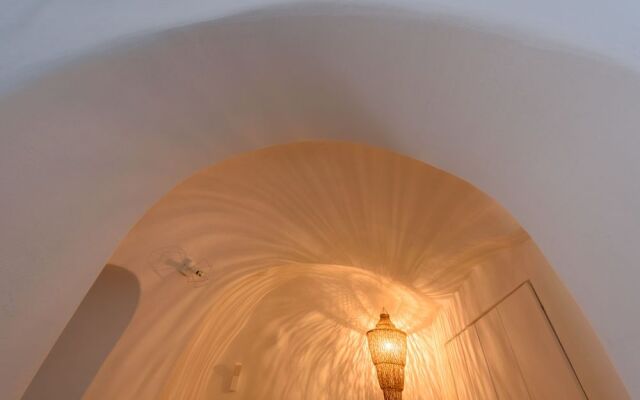 Solstice Luxury Suites