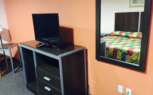 Scottish Inn & Suites - Hobby Airport