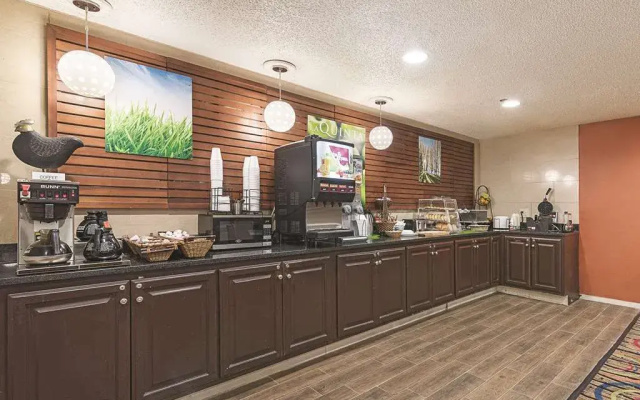 MainStay Suites Decatur River City