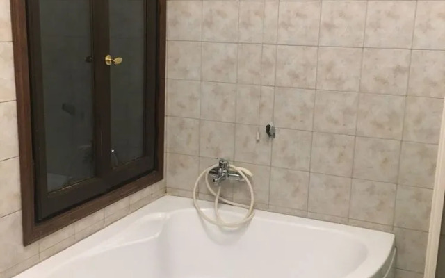 Santi Apostoli Venice Apartment