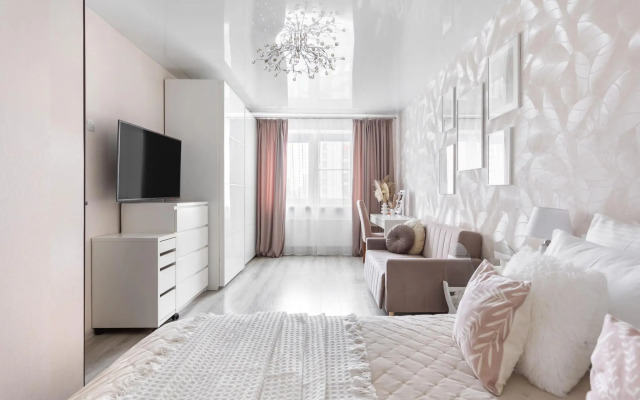 Pronina Aparts (Пронина Апартс) на дороге Кушелевская