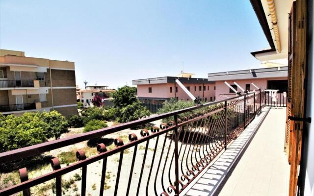 Holidaycasa Leone - Con Posto Auto a 200mt Dal Mare