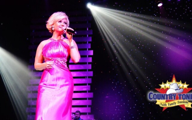 Huckleberry Hideaway