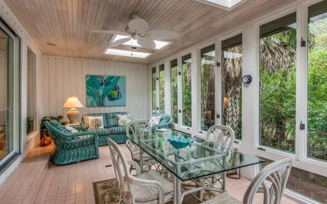 Sandhill Crane 16 by RedAwning