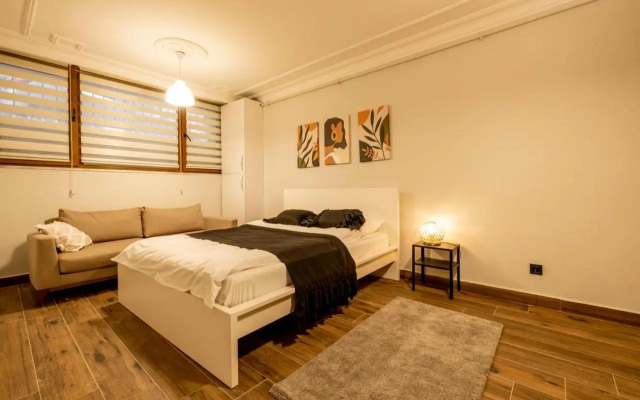 Spacious and comfy 2BR in the heart of Cihangir