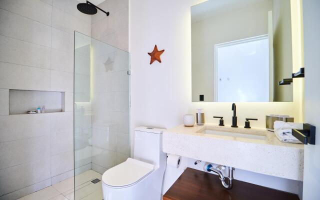 Spacious Trendy Apartment Breathtaking Terrace & Infinity Pool Lounge & Yoga Area