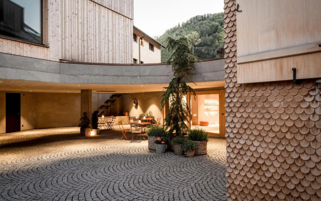 Tempel 74 Apartments