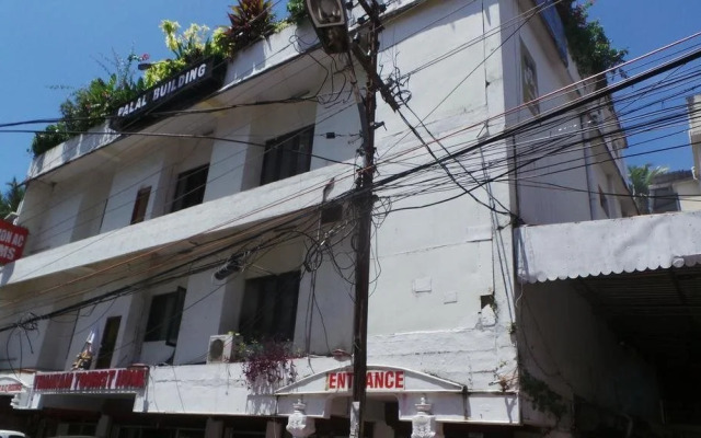 Thankam Tourist Home