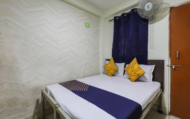 Spot On 37422 Kakul Stay Inn