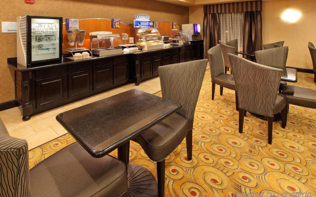 Holiday Inn Express Hotel & Suites Texarkana East by IHG