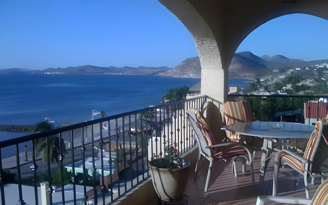 Las Gaviotas Resort