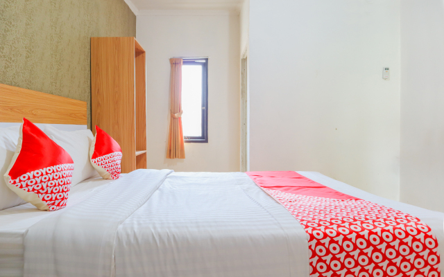 OYO 2547 Assirot Residence