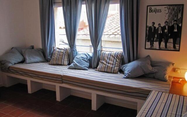 Apartamentos Empuries Bassols