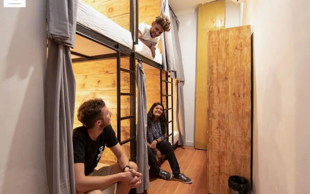 Madpackers Hostel Agra