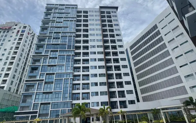 One Manchester Place Exec. 1BR