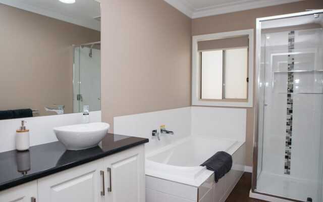 Bell's Cottage Collective