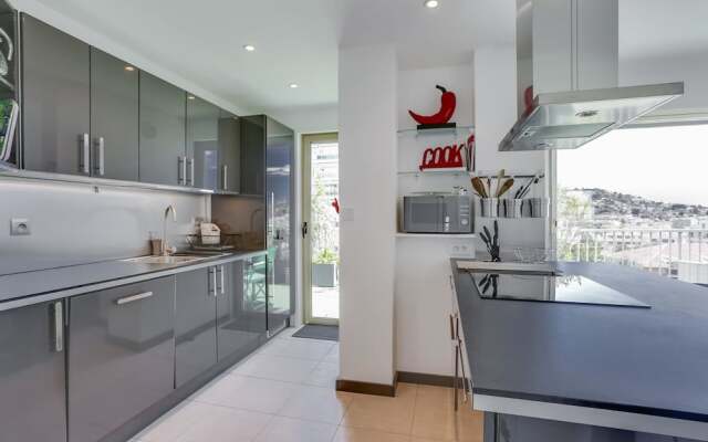 Le Mallory  Apartment 2
