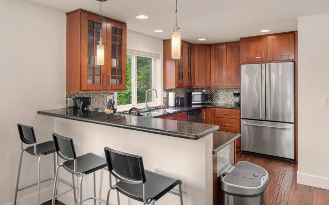 Seattle Vacation Home: The Depot