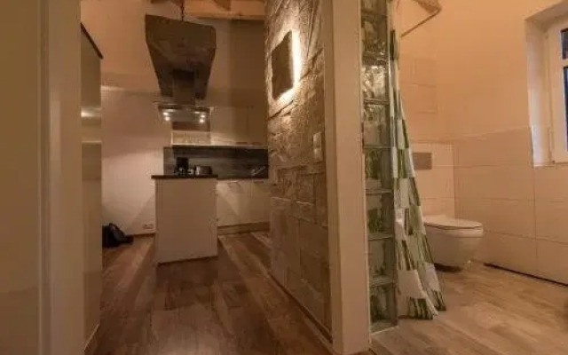 "Wohnen im Garten der Sinne"