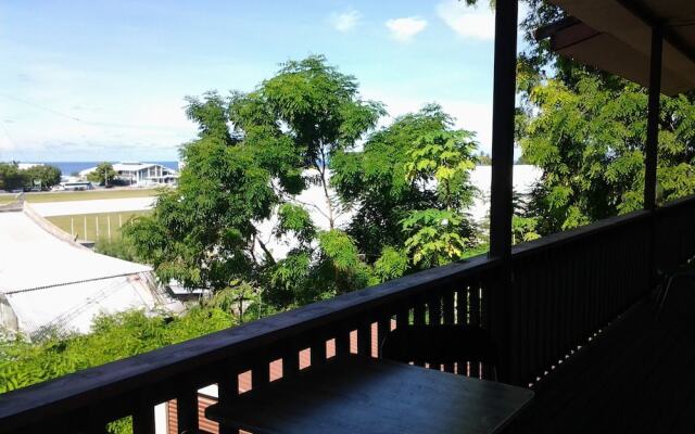 Airport Homestay