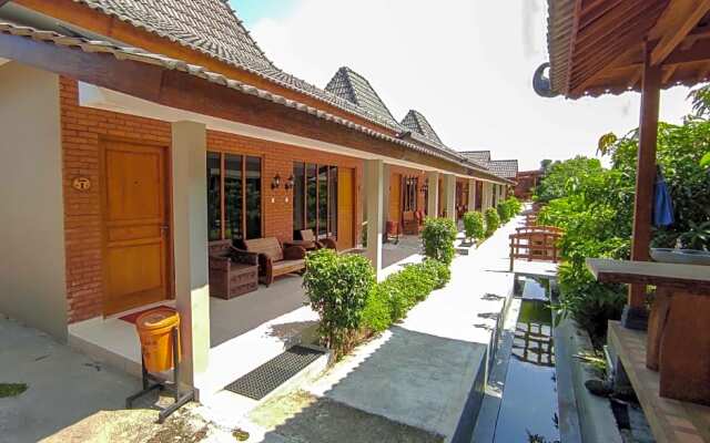 RedDoorz Plus Syariah At Puri Cempaka Prambanan