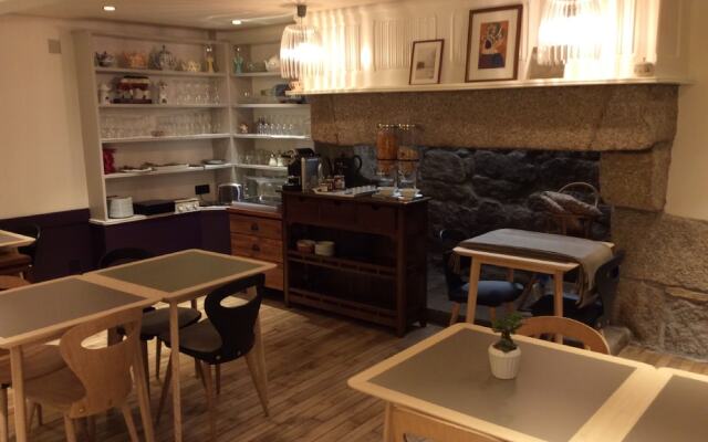 Citotel La Chaumiere Roz Aven