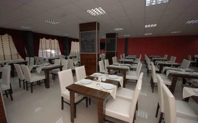 Yucel Grand Sakarya Otel