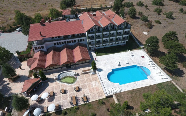 Hotel Lago Di Salda