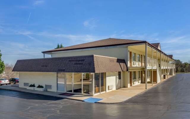 Econo Lodge Lynchburg