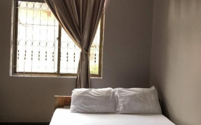 Moshi Green Lodge