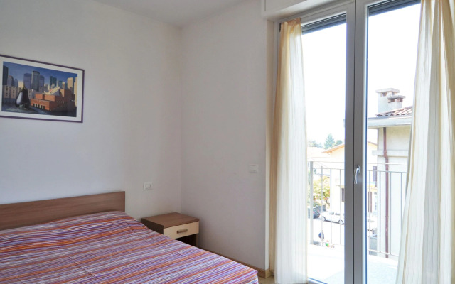 Snug apartment in Dervio with balcony or terrace
