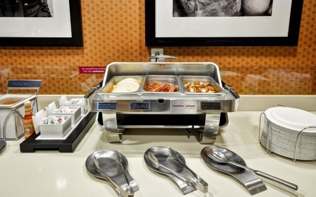 Hampton Inn & Suites Tucson East/Williams Center