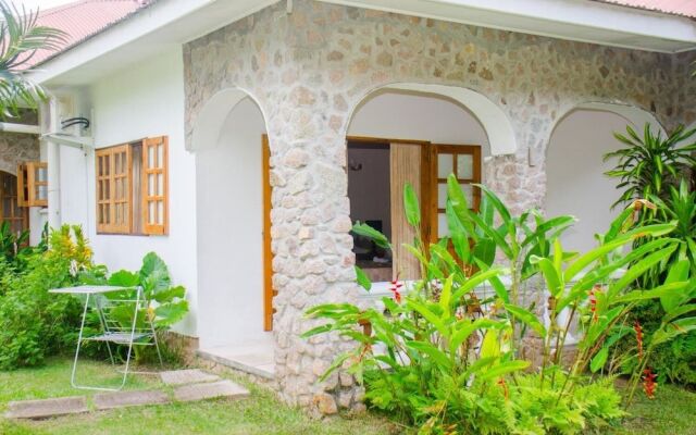 Villa Rafia Guesthouse