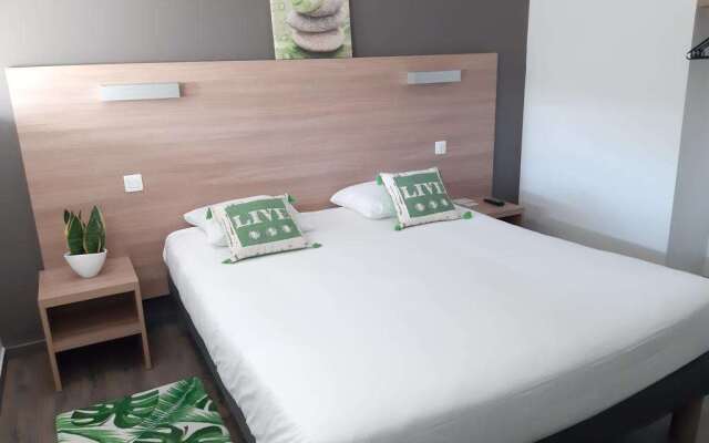 Brit Hotel Besançon L'Horloge