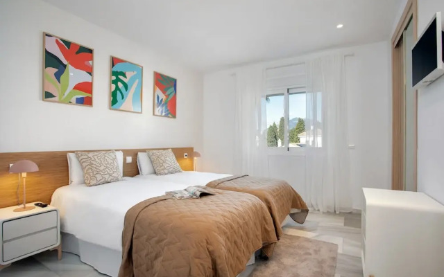 Genteel Home Royal Gardens Marbella