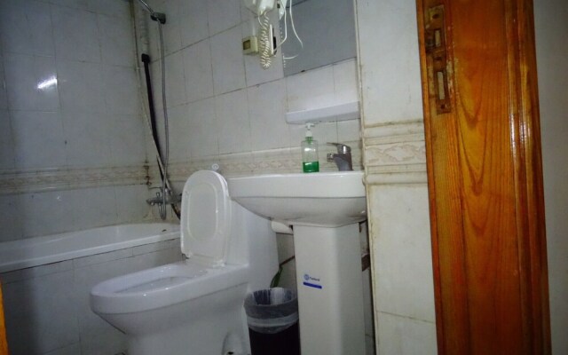 Super OYO 945 Dream Touch Hotel