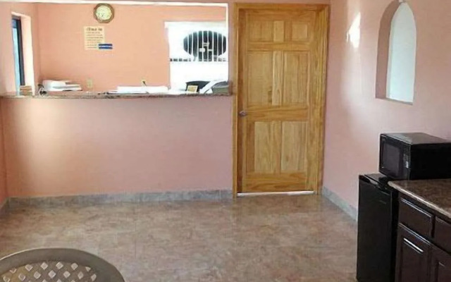 Budget Inn