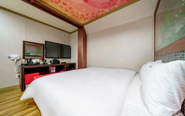 Jinju Nabi Self Check-in Motel