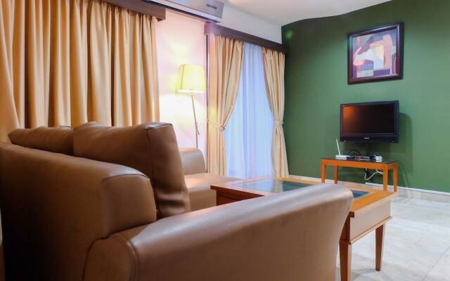 2 Bedroom Park Royale Apartment By Travelio