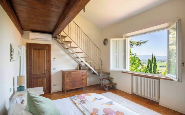 Tuscany - Townhouse - Sleeps 18 - Garden Near Lake